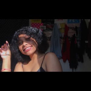 Meet your Posher, Nazira